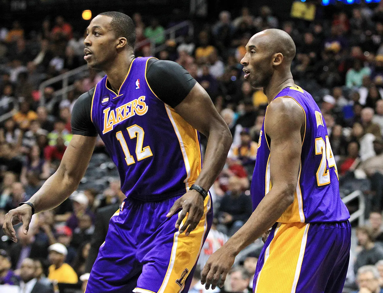 霍华德在参, 巅峰, 德为核心建