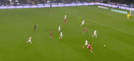 麦卡蒂近距 麦卡蒂近距