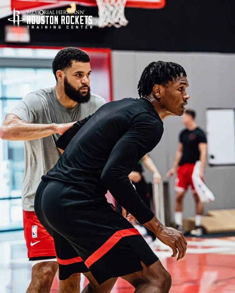 根据最新的, entit, yid